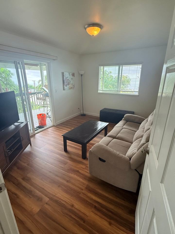 73-4223 Eluna St #B2 - Photo 6 of 13