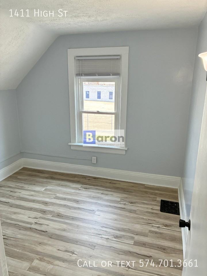 1411 High St - Photo 5 of 11
