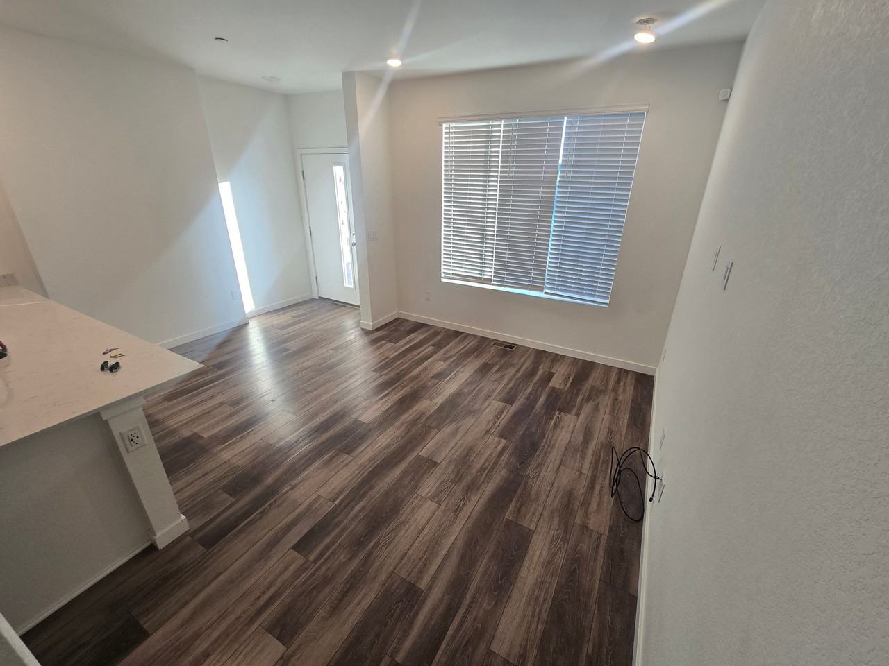 5382 Second Ave - Photo 5 of 22