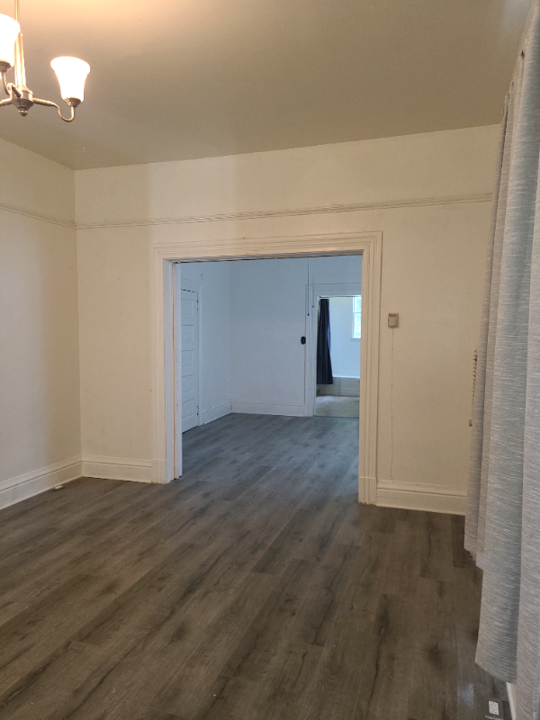 695 Cordova St #2 - Photo 4 of 17