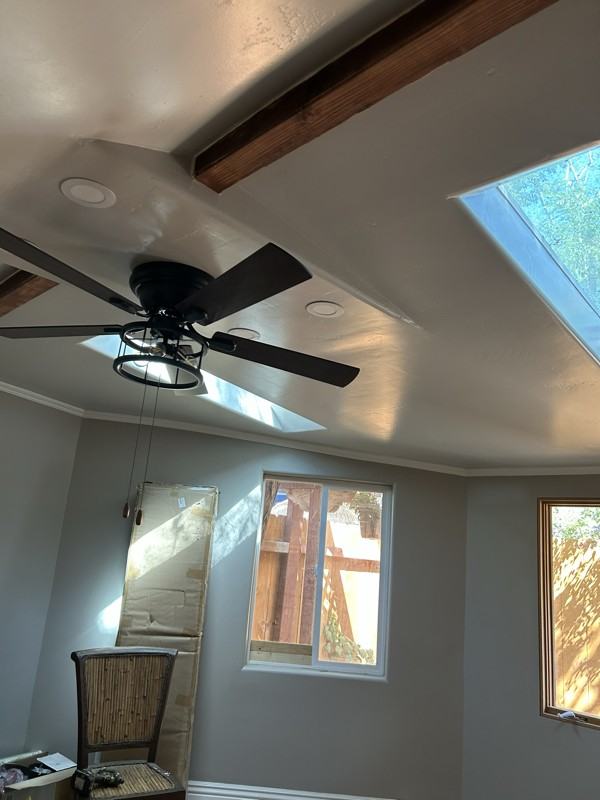 3085 Roosevelt St #B - Photo 4 of 14