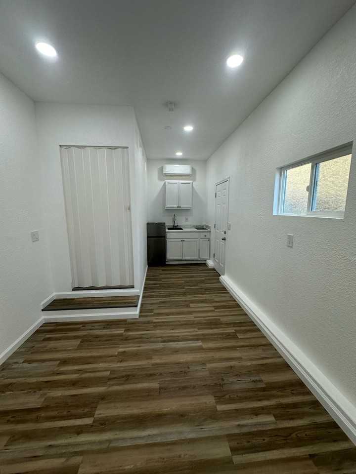 3220 Pocket Ave #1