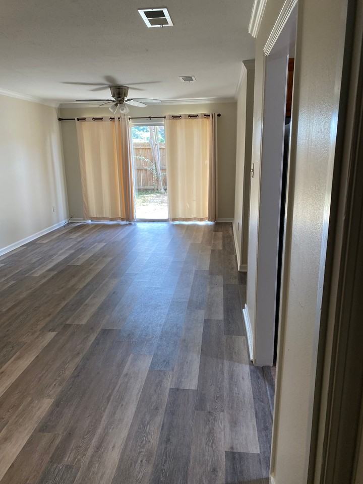 7651 Bles Ave #A - Photo 4 of 11