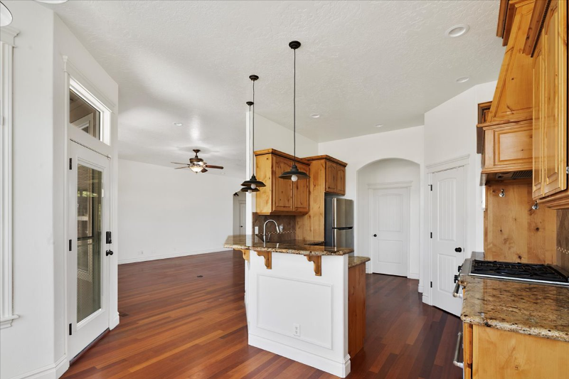 15623 Sequoia Grove Way - Photo 5 of 20
