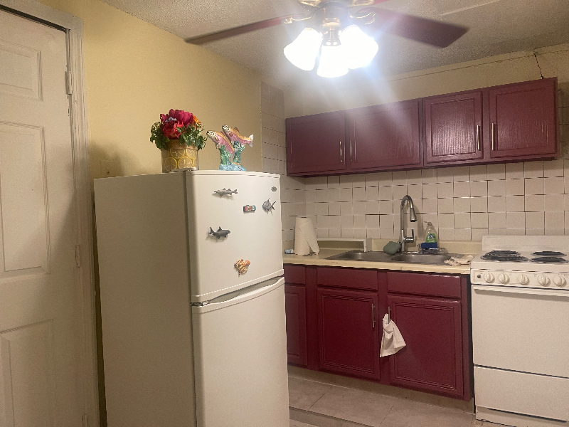 7506 Pond View Ct - Photo 3 of 6