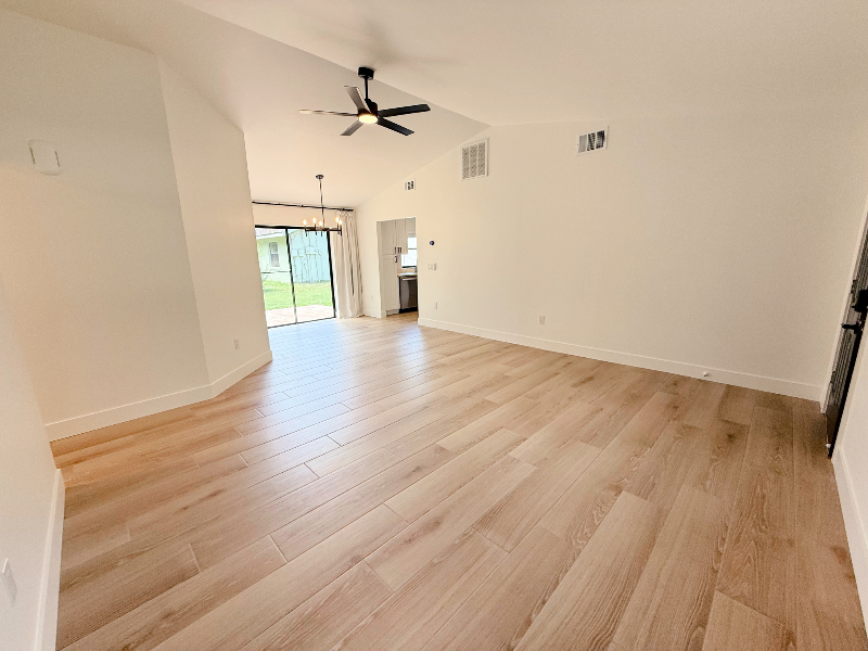 3278 E Crown Dr #3278 - Photo 6 of 33
