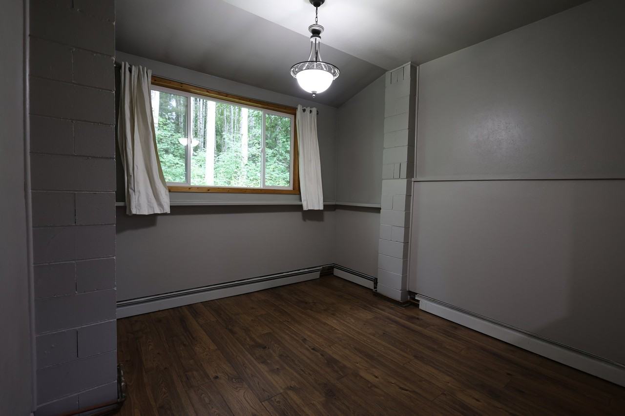 1901 Puffin Pl - Photo 3 of 8
