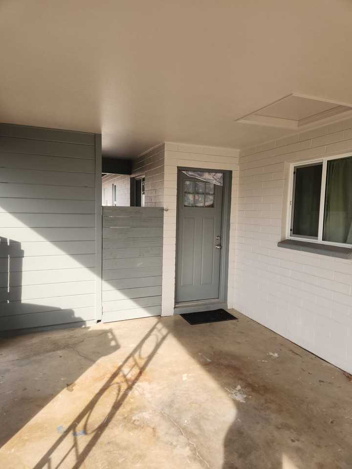 650 E 3rd Ave #650 - Photo 5 of 25