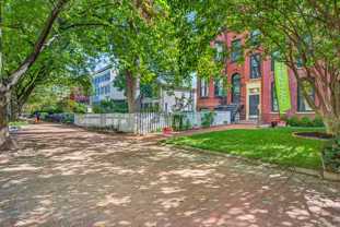 311 E Capitol St Se #C - Photo 1 of 1