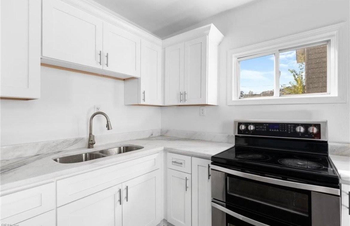 2850 Grandy Ave #B - Photo 4 of 12