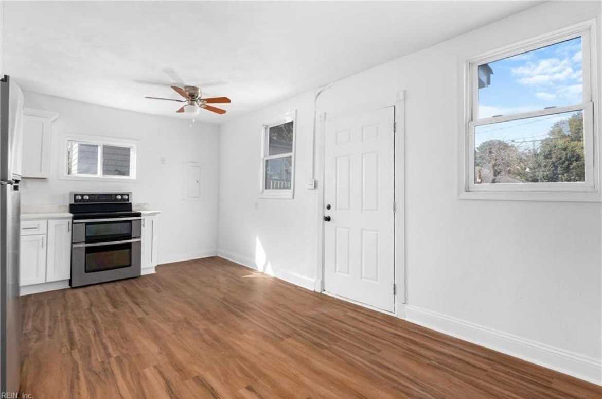 2850 Grandy Ave #B - Photo 7 of 12