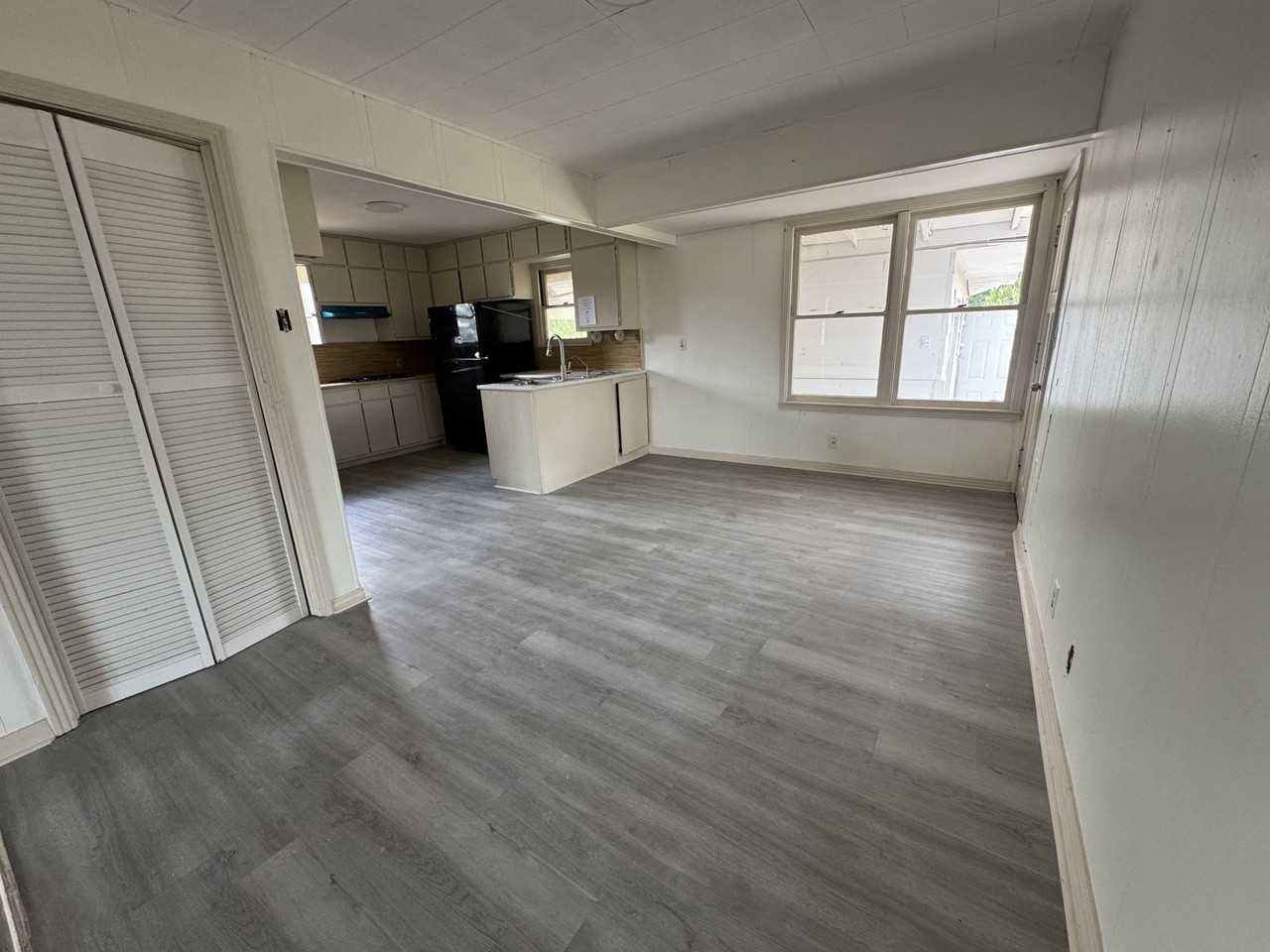 3822 Bowie St - Photo 6 of 19