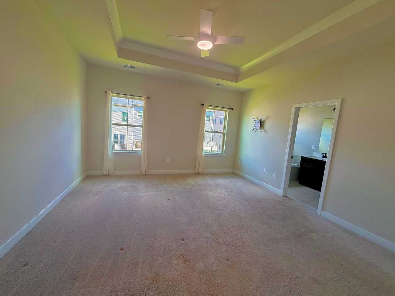 6029 Goshawk St - Photo 7 of 17