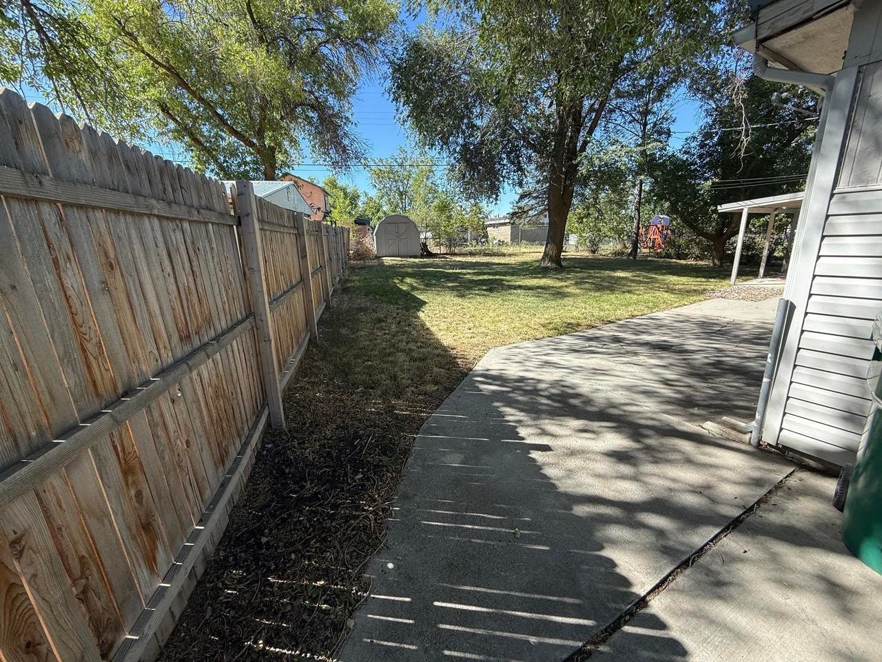 633 En - Photo 2 of 11