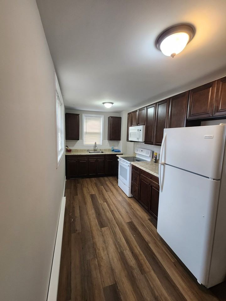 24 N 6th St #1 - Photo 3 of 13