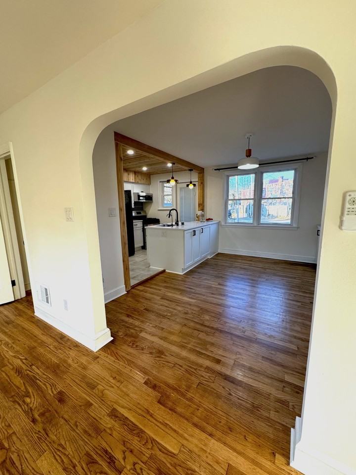 720 S Plum St - Photo 7 of 28
