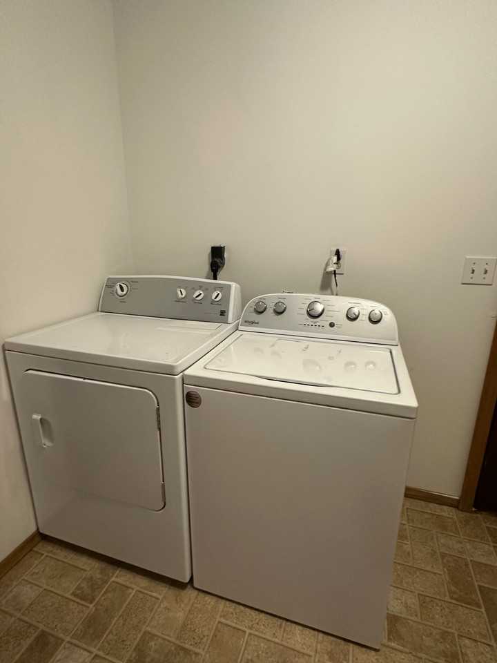 397 Doe Rd #2 - Photo 5 of 12