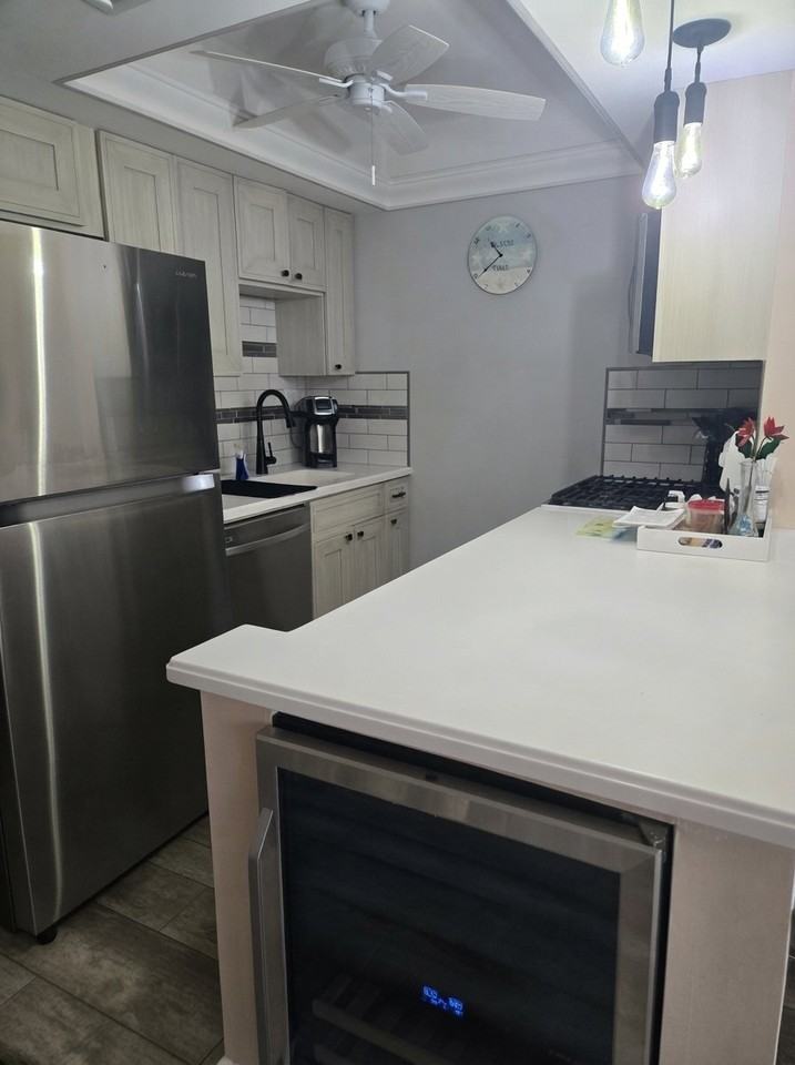 5540 N Ocean Blvd - Photo 3 of 10