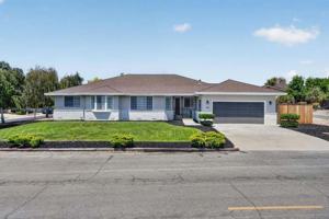 featured image of 680 Ridgemark Dr