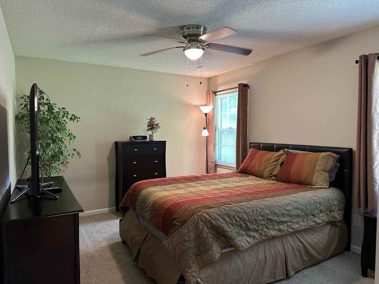 135 Towne Square Rd - Photo 3 of 18