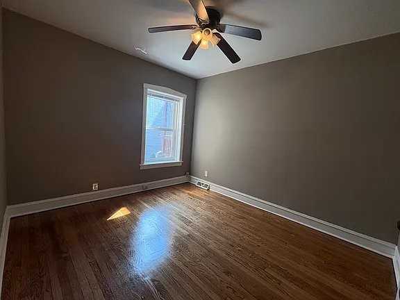 1307 N Keeler Ave #1307-1 - Photo 5 of 13