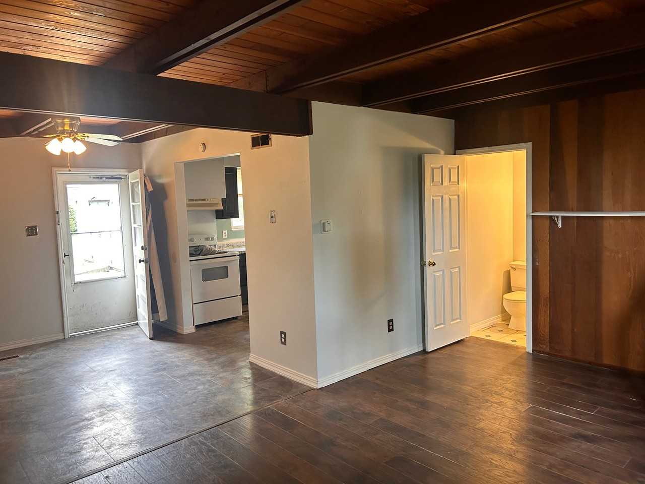 902 Windsor Harbor Rd #902 - Photo 6 of 7