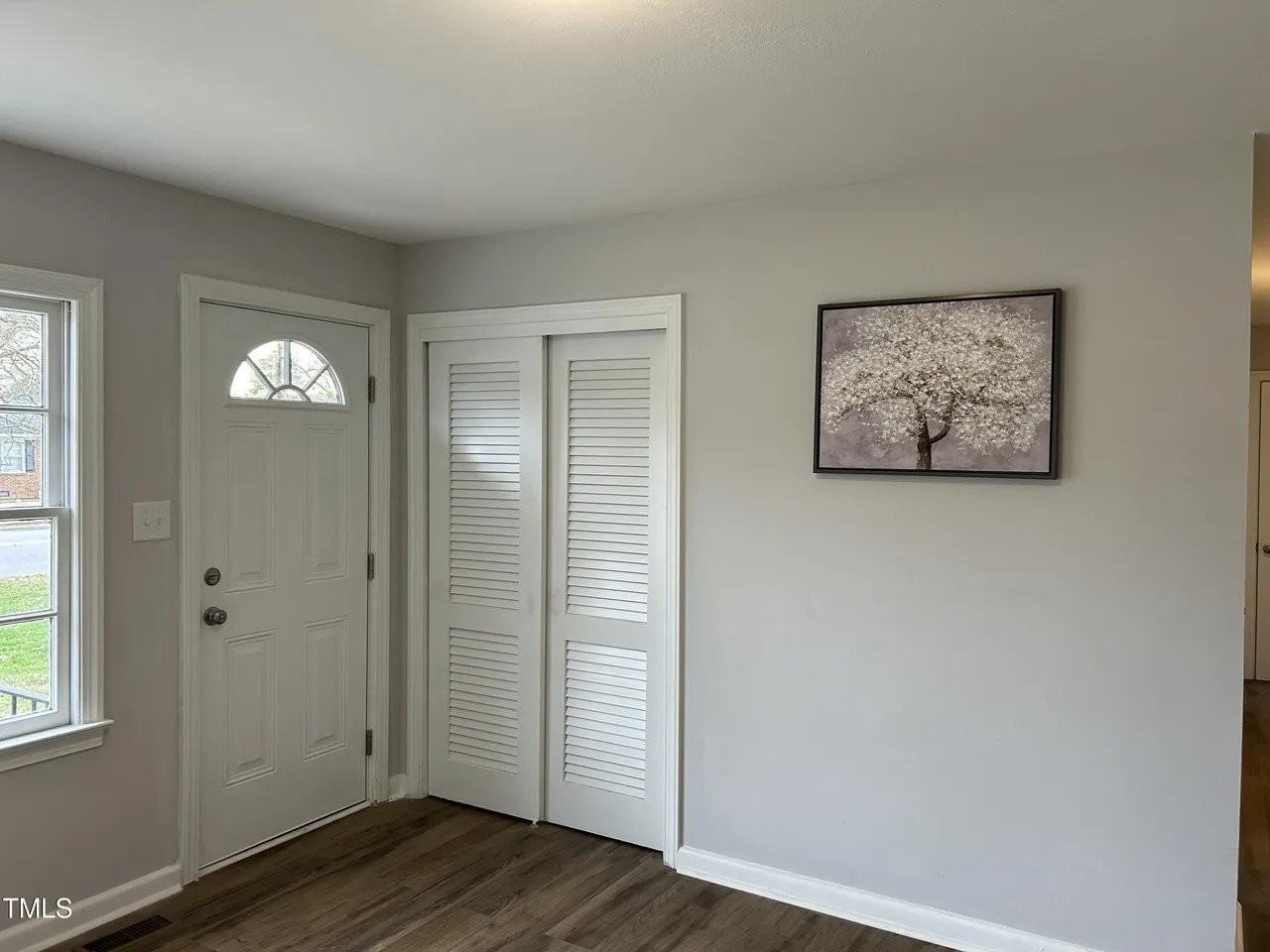 209 Bunche Dr - Photo 4 of 11
