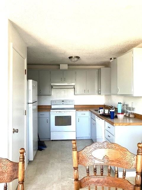 3590 Concord St - Photo 7 of 16