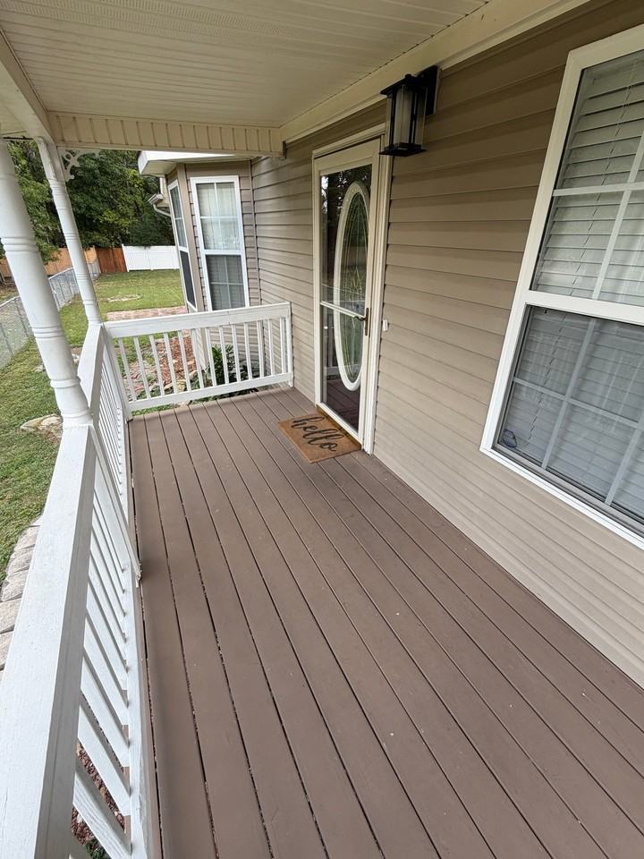 1542 Cora Dr - Photo 3 of 19