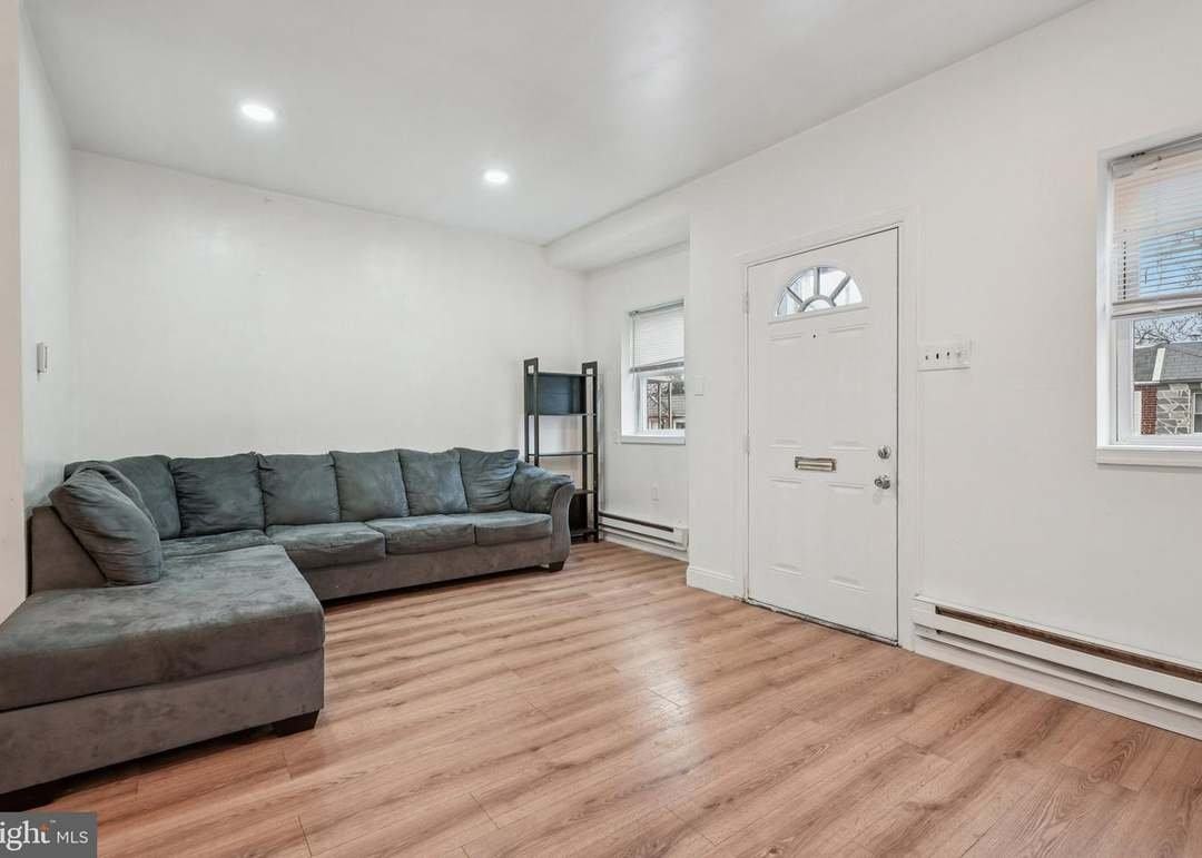 5536 Wheeler St - Photo 4 of 17