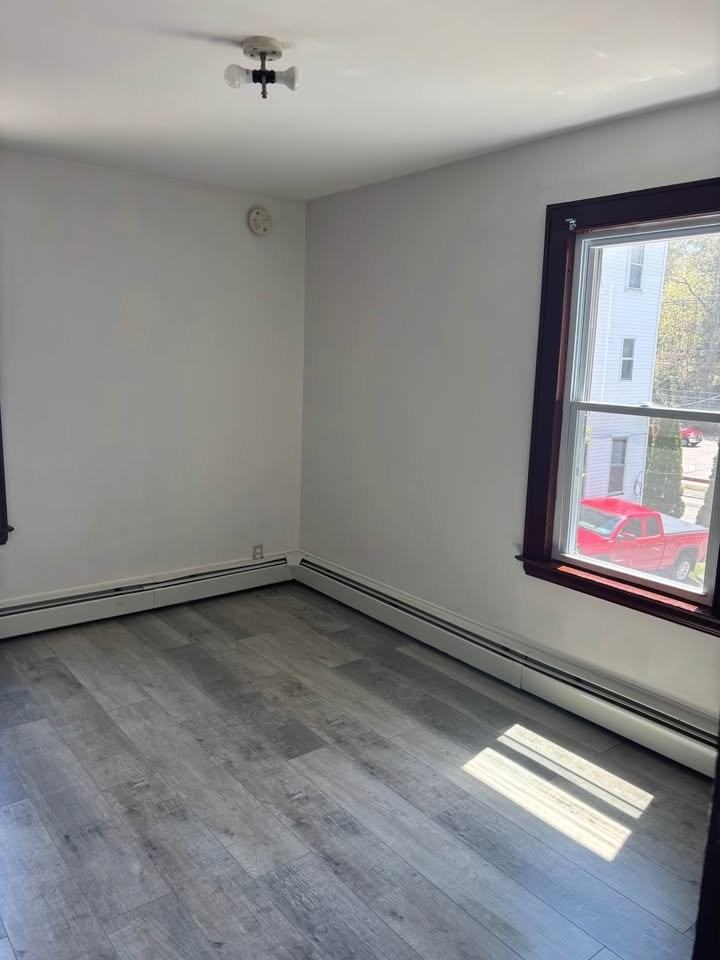 131 Pool St #2B - Photo 5 of 10