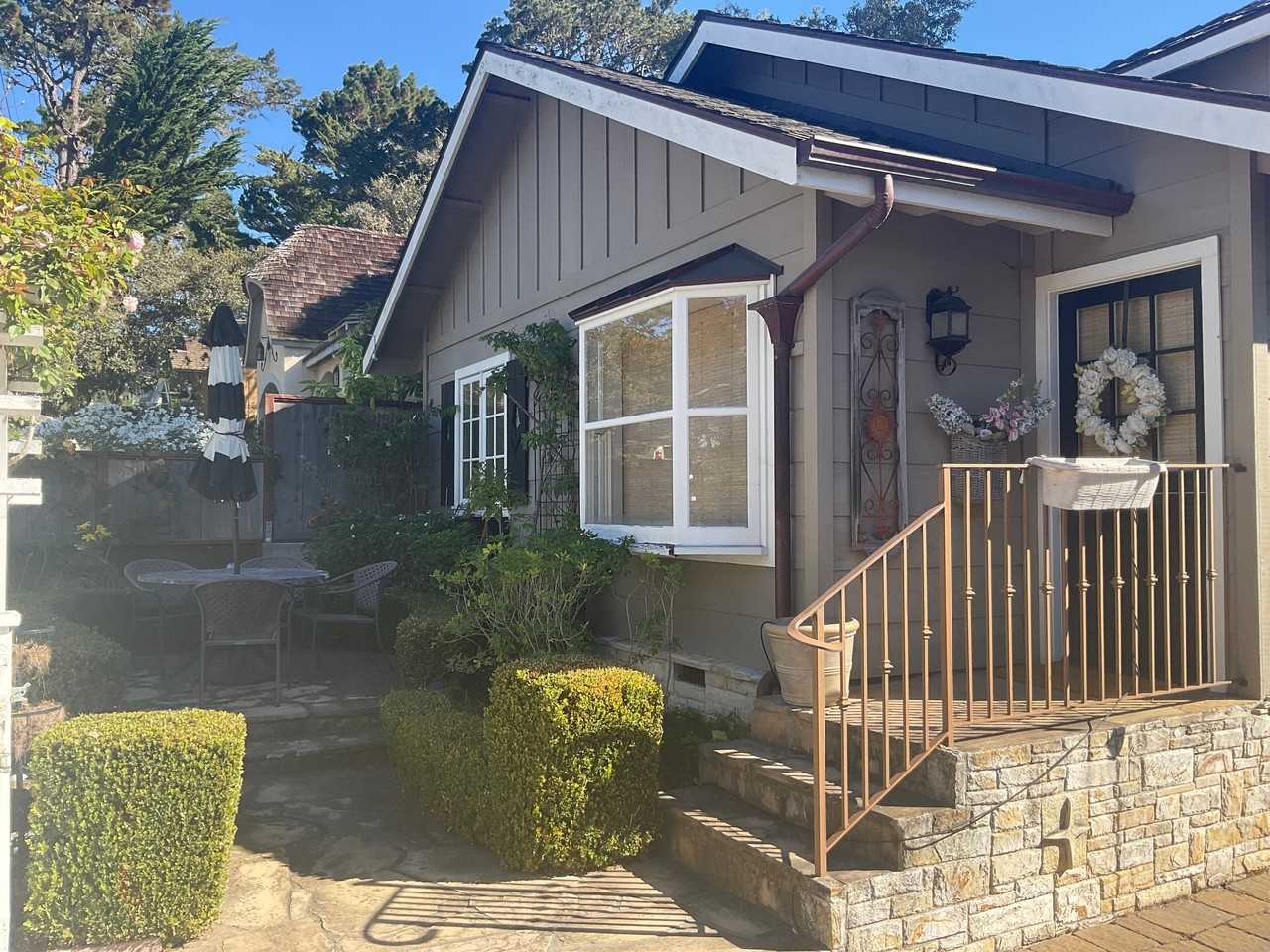 354 Torres St - Photo 2 of 20