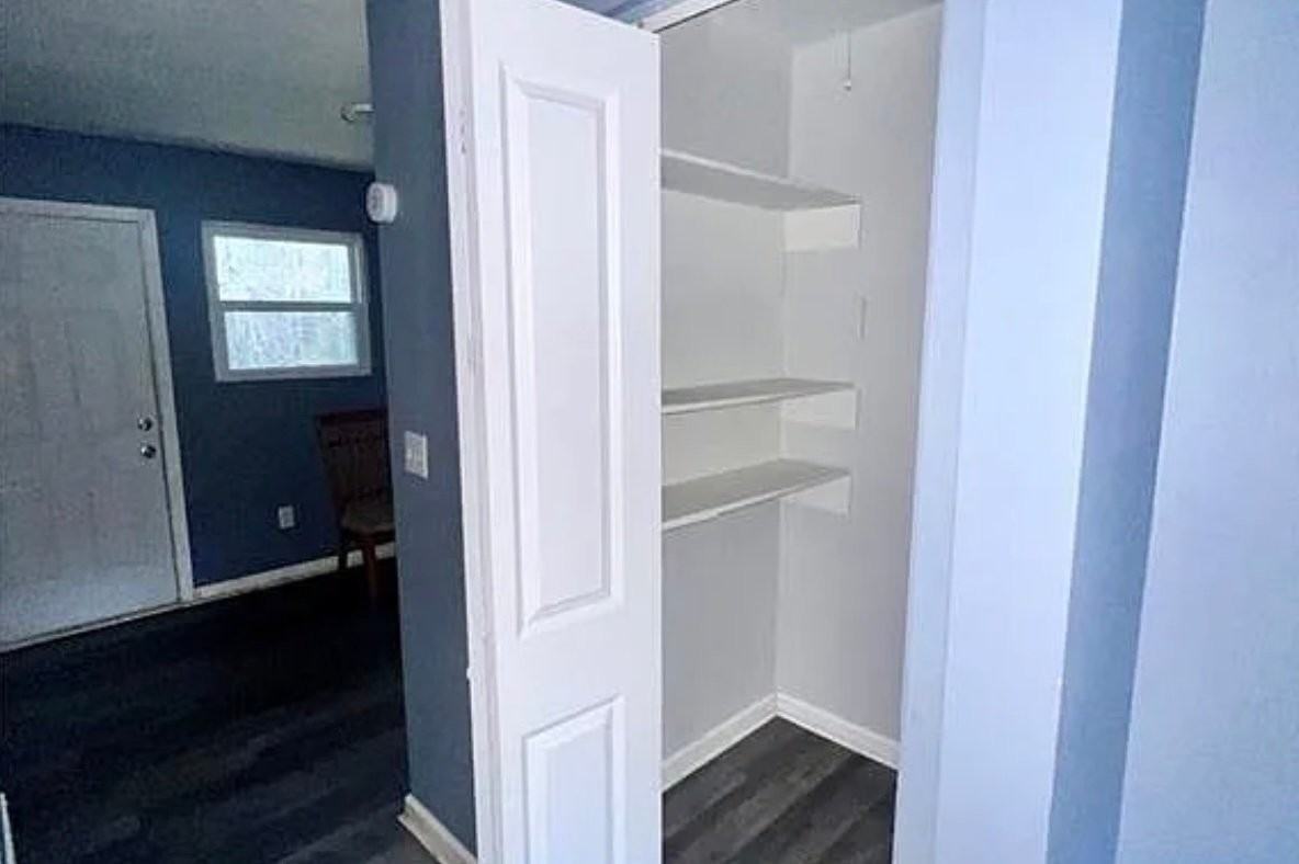 634 Jolly Ave S #1 - Photo 2 of 3