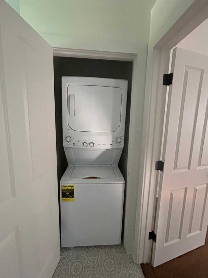 1017 N Galvez St - Photo 4 of 23
