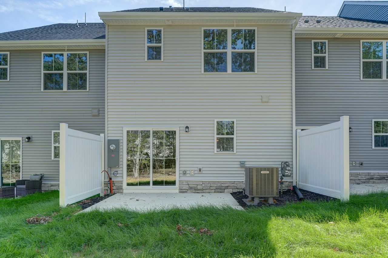 6334 Diamond Dove Dr - Photo 2 of 20