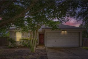 196 Goddard - Photo 1 of 1