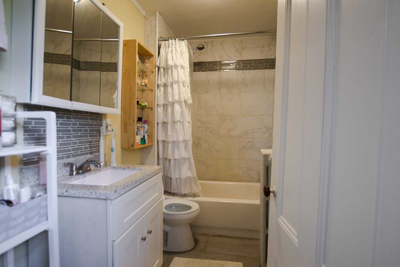 75 Doyle Ave #1stFL - Photo 2 of 6