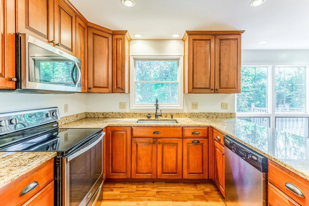 15076 Barkwood Dr #NA - Photo 3 of 18