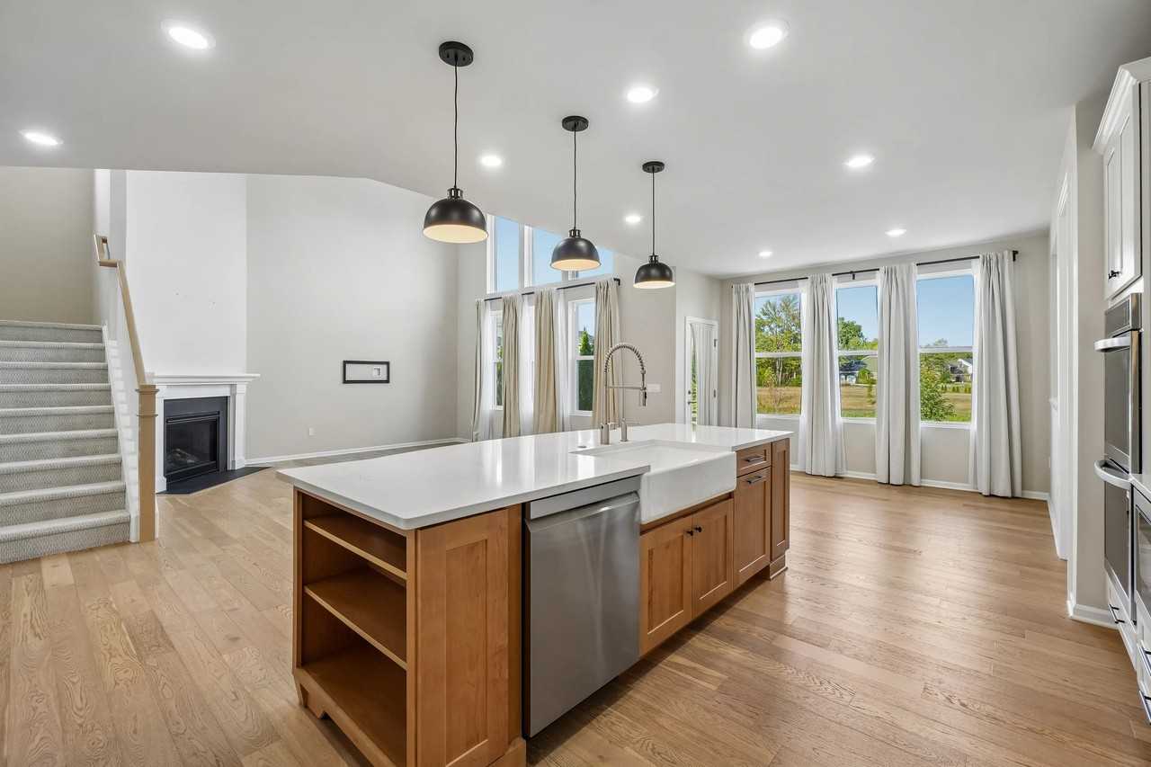 20943 Torbay Dr #NA - Photo 5 of 15