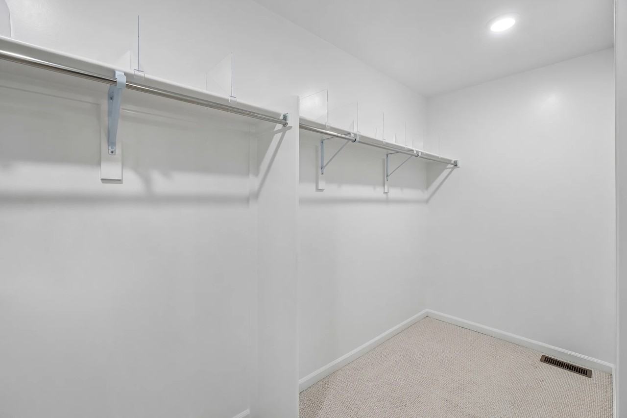 20943 Torbay Dr #NA - Photo 6 of 15