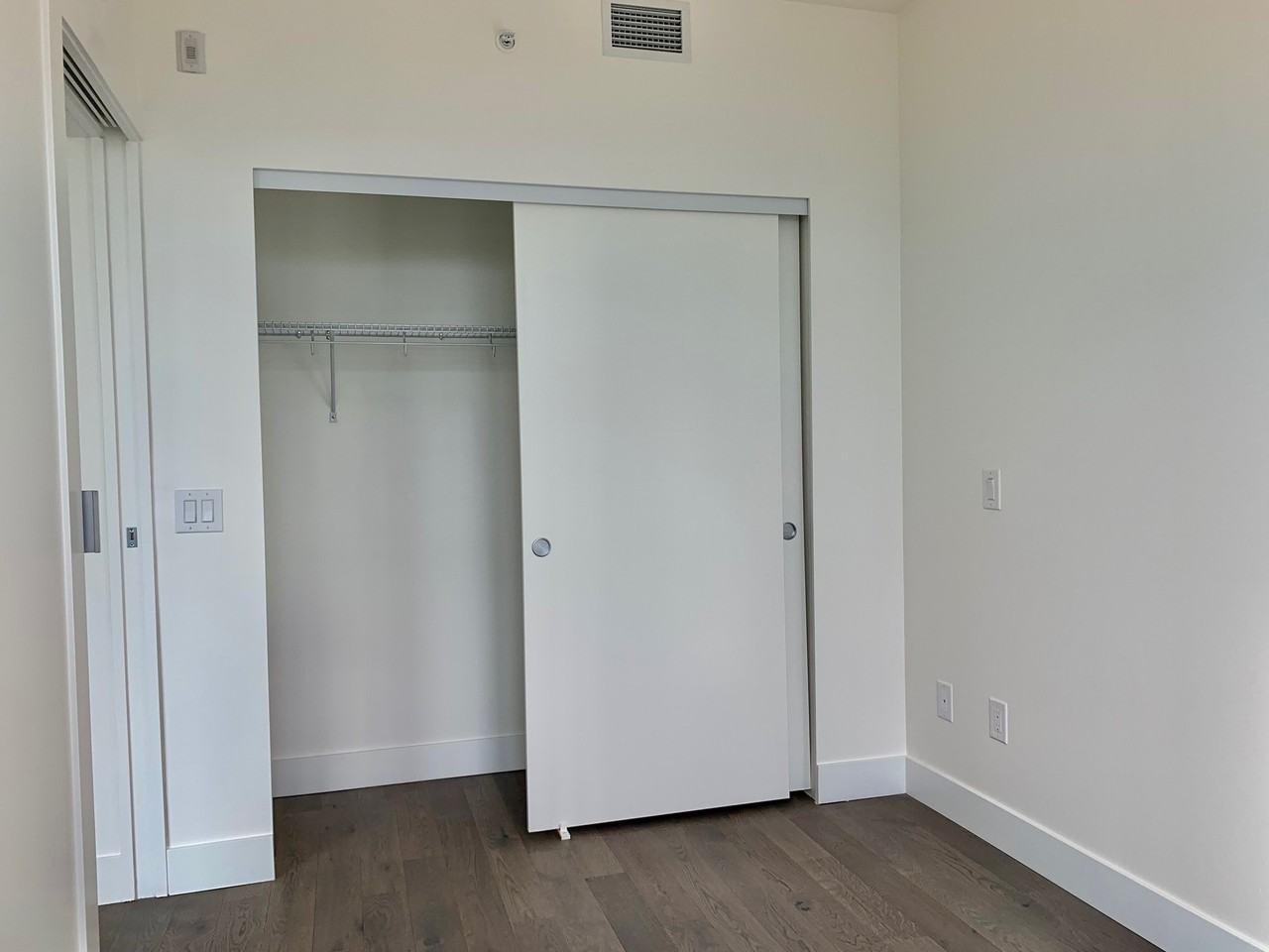 7777 Cambie Street #302 - Photo 4 of 11