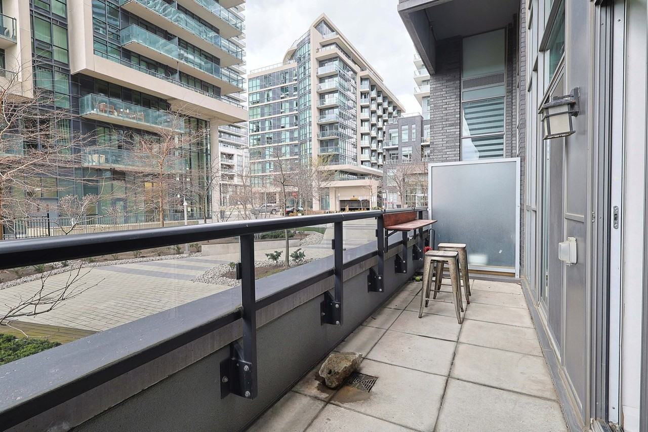 110 Marine Parade Dr - Photo 5 of 19