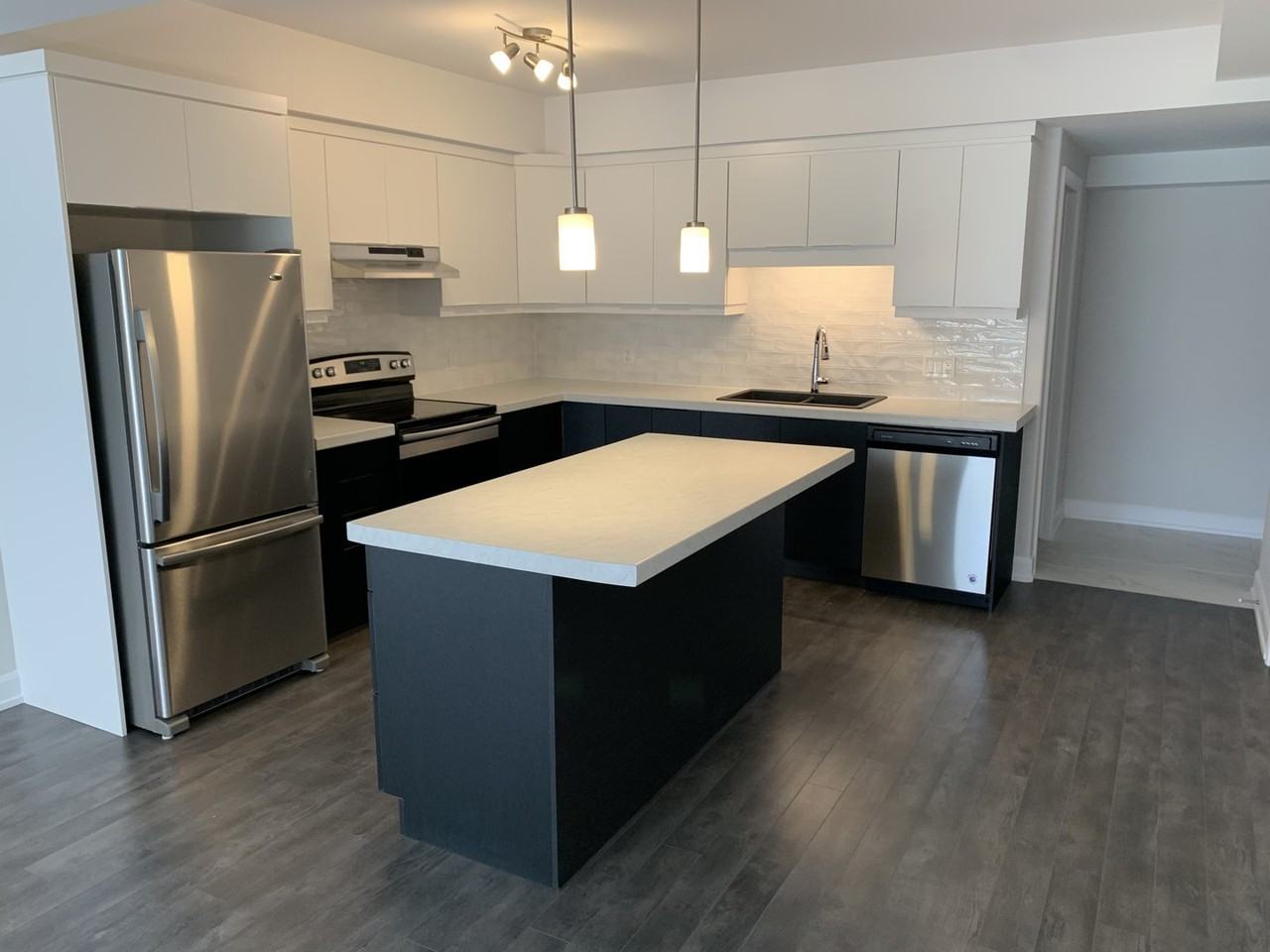 738 Azure St - Photo 2 of 15