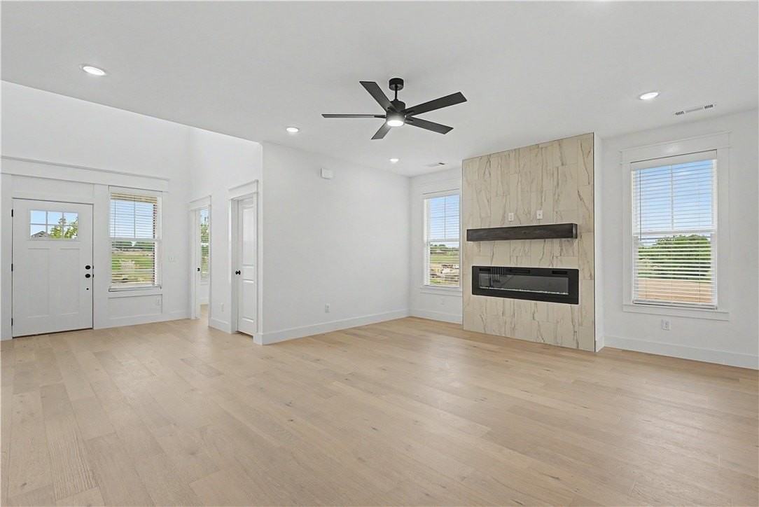 6603 SW Crabapple Street - Photo 4 of 34