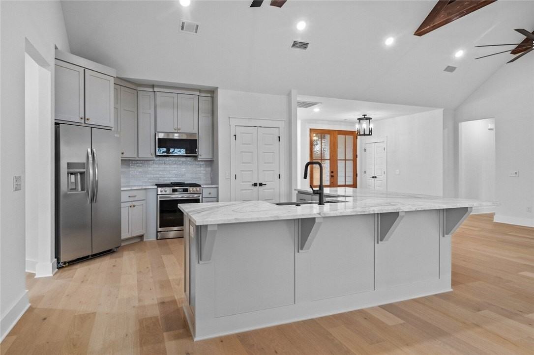 738 Cardin Spur - Photo 6 of 24