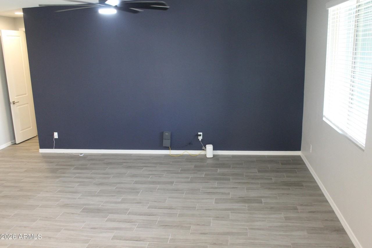 35966 W Santa Monica Ave - Photo 5 of 17