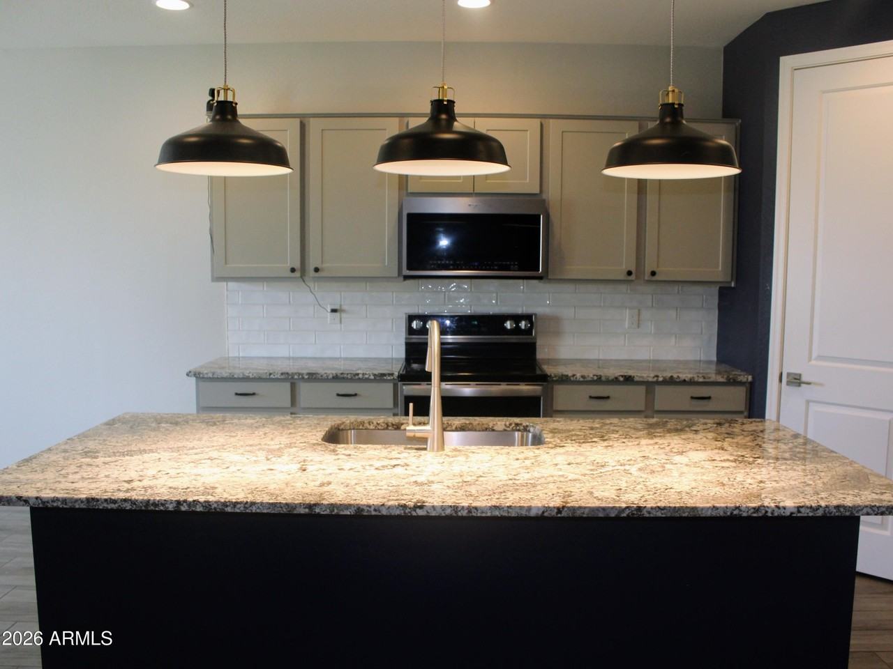35966 W Santa Monica Ave - Photo 7 of 17