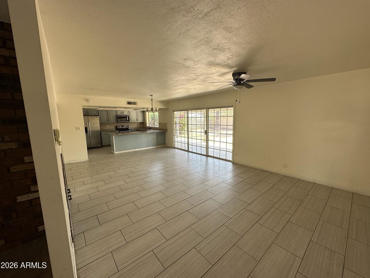 5201 W Ironwood Dr - Photo 3 of 14
