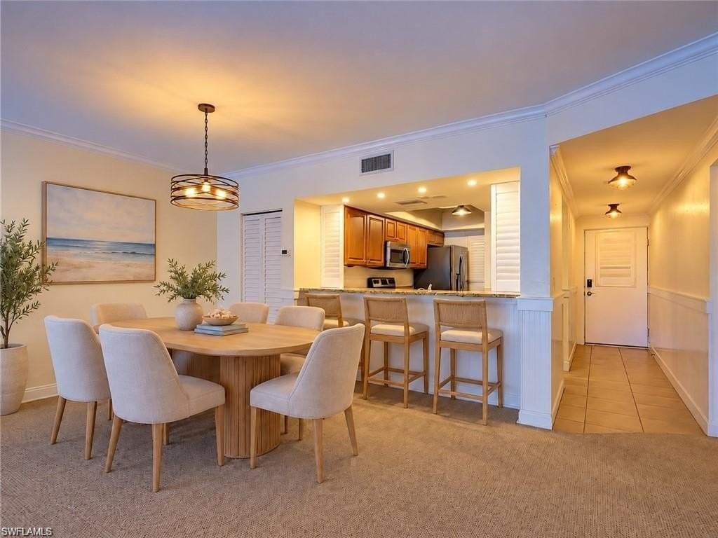 1901 Clifford St Apt 1003 - Photo 4 of 10