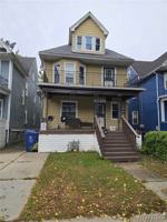 featured image of 40 Kamper Ave #UPPER